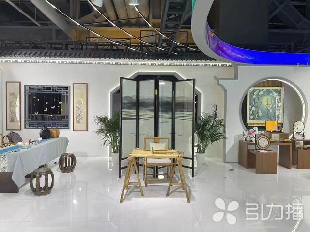 苏州刺绣  精细雅洁！苏州刺绣研究所把江南之美“绣”入进博会